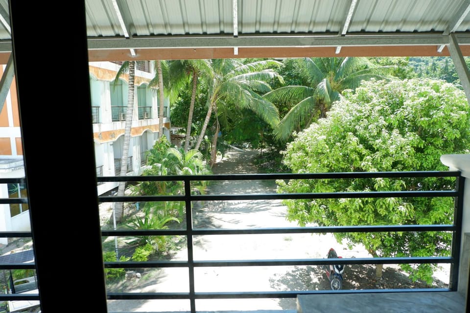 Island Dive Club Hotel in Ko Tao