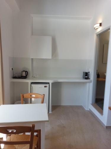 Castellino Naxos Inn in Naxos