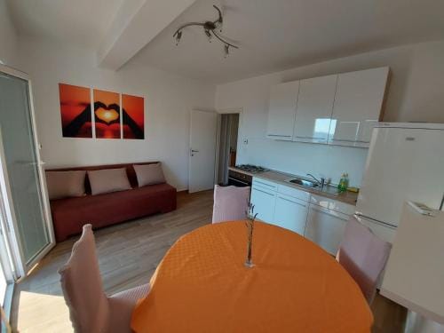 APARTMANI BELVEDERE BILO Hotel in Šibenik-Knin County, Croatia