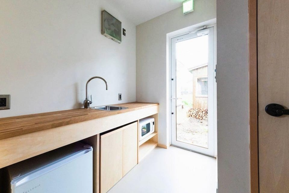 Asahikawa Koen Guesthouse - Hostel Hotel in Hokkaido Prefecture