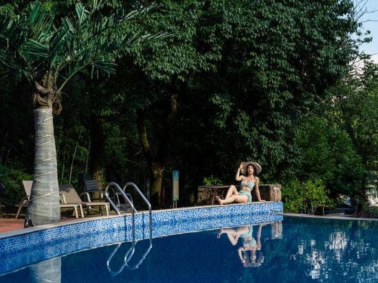 Moon Bay Resort Hotel in Zhejiang