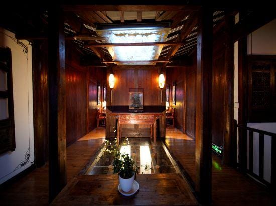 Jing County Derun Tang Bed and Breakfast (Chaji Scenic Area Branch) Hotel in Zhejiang