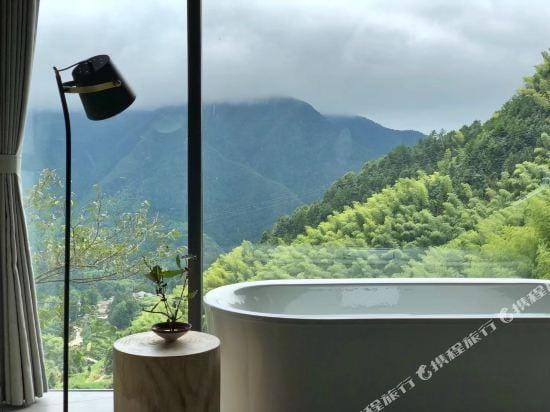 Stray Birds Hotel Hotel in Zhejiang