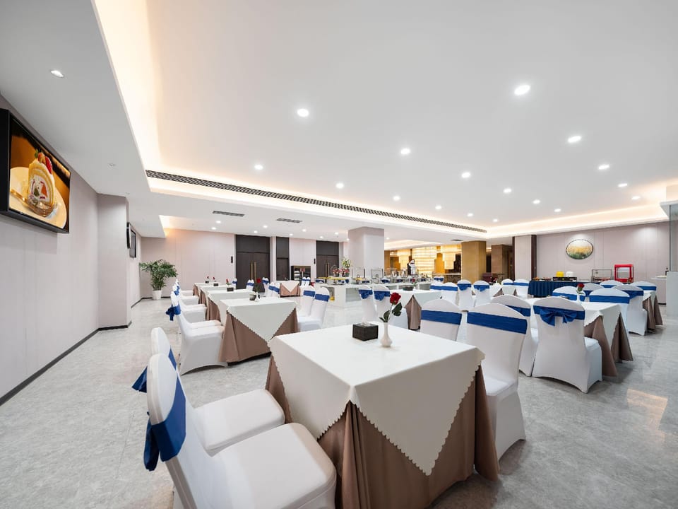 Guobin Hotel (Hua County Flagship) Hotel in China
