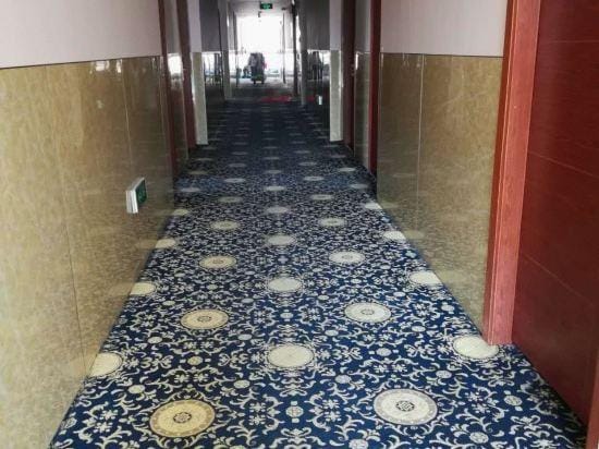 Qihua Business Hotel Hotel in Zhejiang