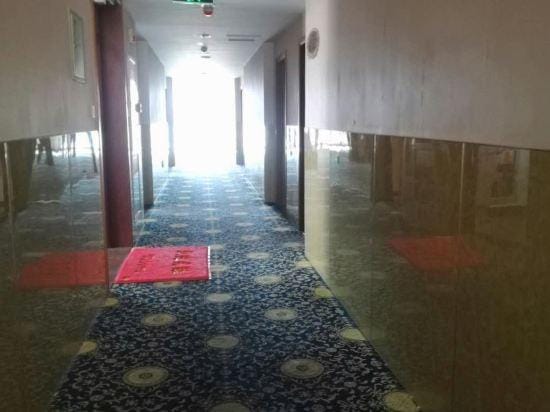 Qihua Business Hotel Hotel in Zhejiang