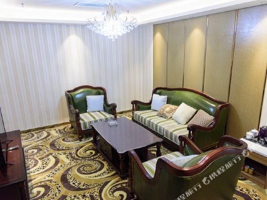 Lemon Four Seasons Hotel Hotel in Shandong