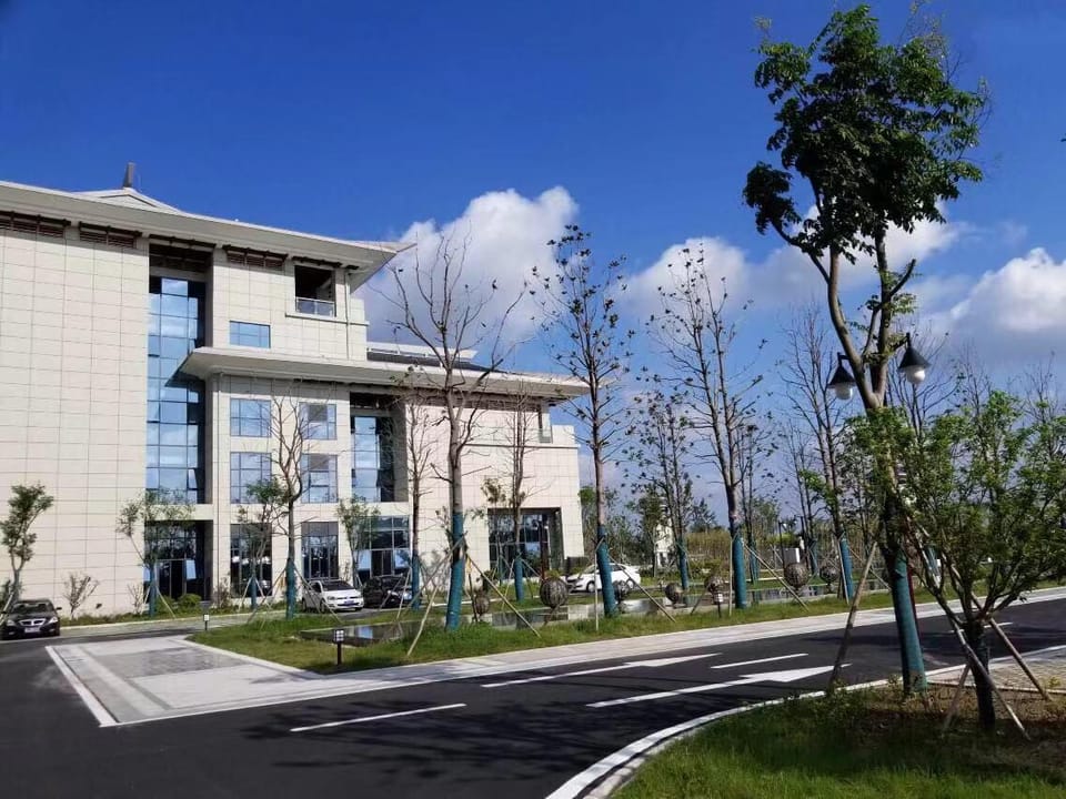 Binhu Conference Center Hotel in Jiangsu