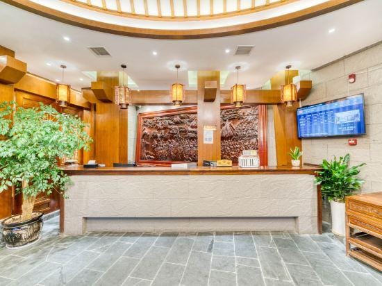 Huihe Water Margin Hotel (Guangfeng Passenger Transport Center Branch) Hotel in Zhejiang