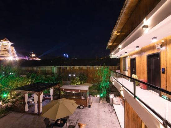 Deng Yigeren Hostel Hotel in China