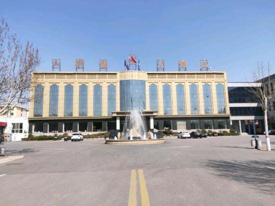 Swan Lake Hotel Hotel in China