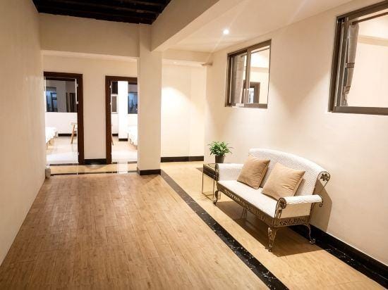 Yayao Express Hotel Hotel in China