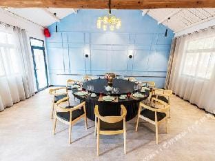 MRD Group Coral Hotel in Zhejiang