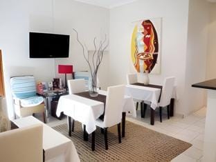 Cape Nelson Guest House Hotel in Sea Point