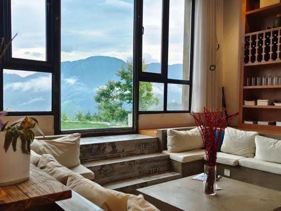 Yi Shuang Ren Hostel Hotel in Zhejiang