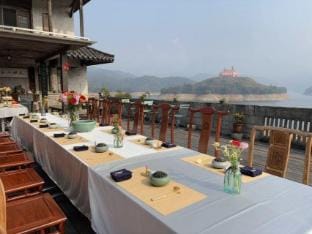 Yin · Longmen Hostel Hotel in Zhejiang