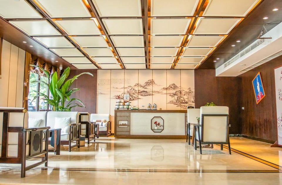 Phoenix International Hotel Hotel in Zhejiang