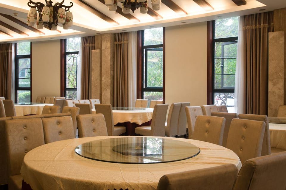 Huayu Mountain Villa Hotel in Zhejiang