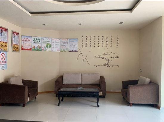 Nanhua gate hotel, mengcheng Hotel in Jiangsu