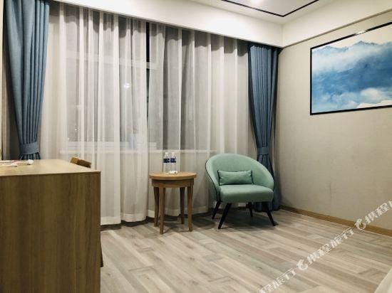 GreenTree Inn (Xinghua Yingwu South Road RT-Mart) Hotel in Jiangsu