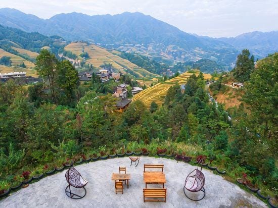 Long Ji Yun She Inn Hotel in China