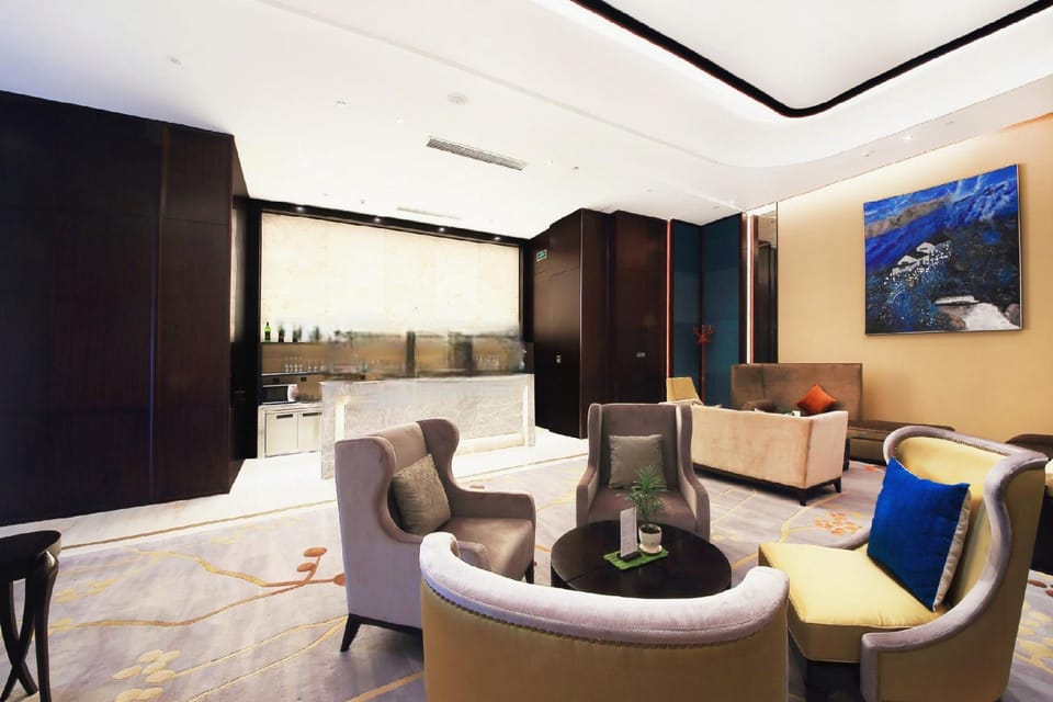 Longhu Hotel Hotel in Shandong