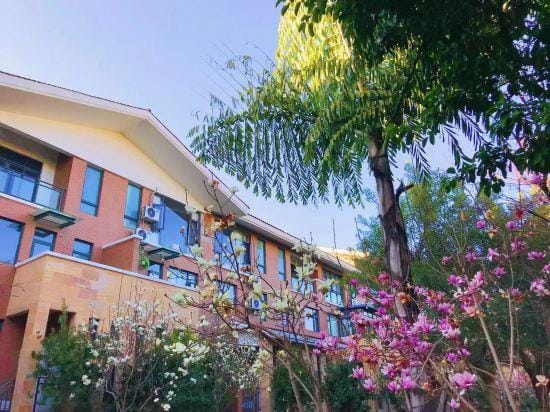Merlin Art Hotel Hotel in China