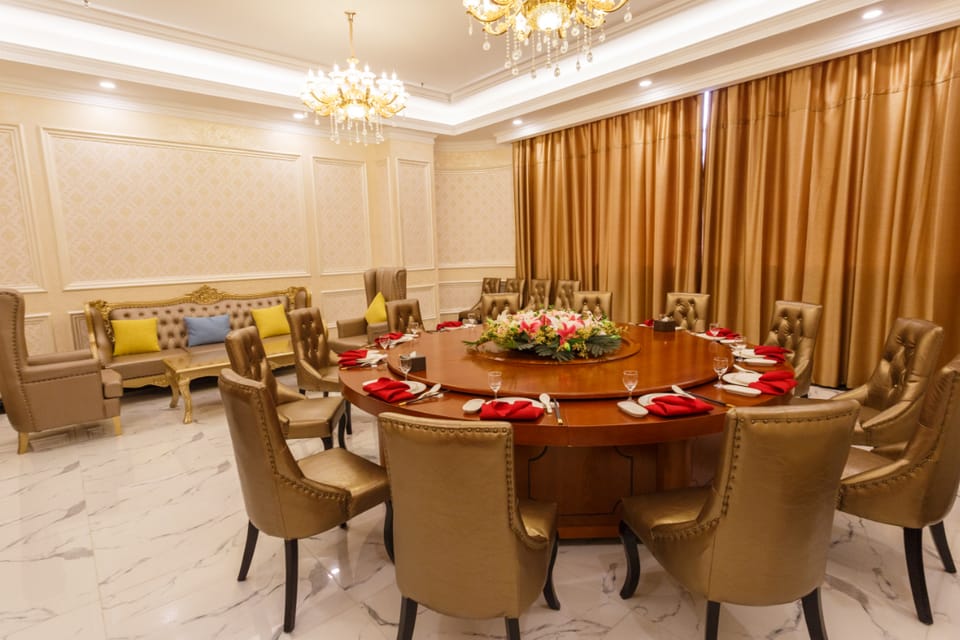 Vienna Hotel (Huichun ) Hotel in China
