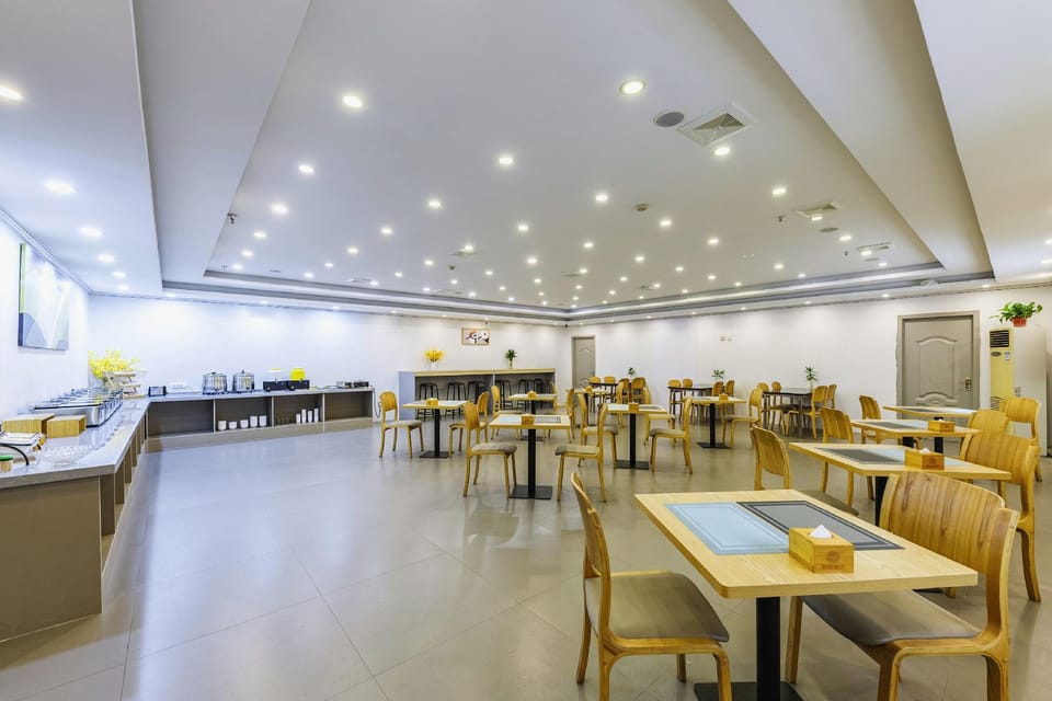 Homeinn Hotel (Yongcheng Ouya Road Jinboda Plaza) Hotel in Jiangsu