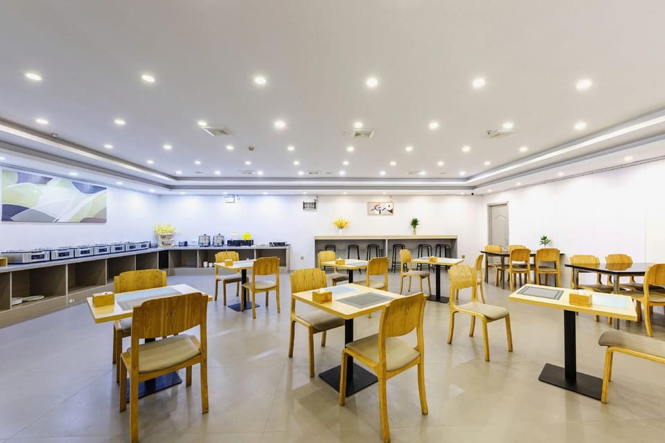 Homeinn Hotel (Yongcheng Ouya Road Jinboda Plaza) Hotel in Jiangsu