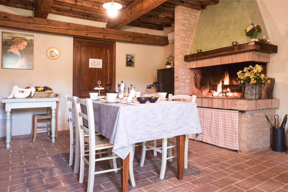 Casale Talevi Hotel in Marche
