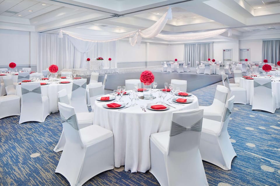 DoubleTree by Hilton Hotel Los Angeles - Commerce Hotel in Commerce