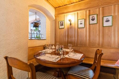 Gasthaus Edelweiss Hotel in Vals