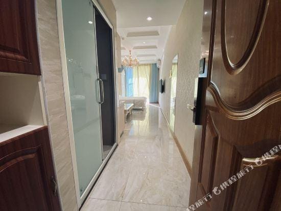 Luliang Yuexing Apartment Hotel in China