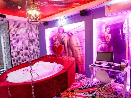 1314 Couples Theme Hotel Hotel in Wuhan