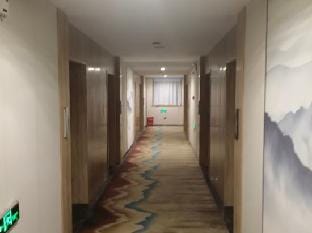 Mibai Art Hotel (Jurong Ninghang Road Chongming Subway Station) Hotel in Nanjing