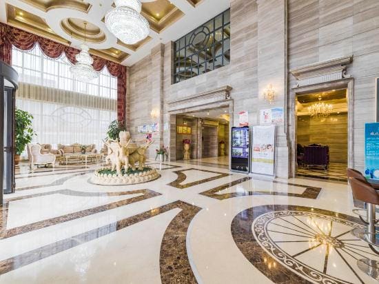 Tianyi Mingdu Mansion Hotel in China