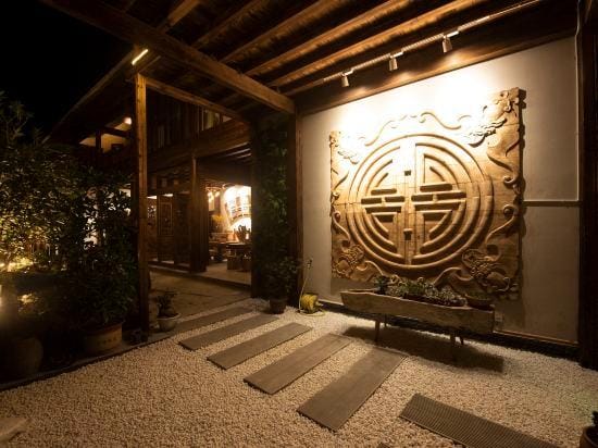 Tengchong Quiet Seclusion Inn Hotel in China