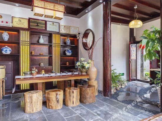 Guilu Guanyun Garden Inn Hotel in China