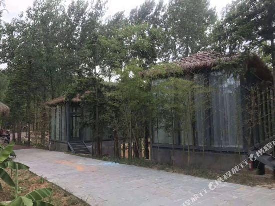 Jiuyue Villa Hotel in Jiangsu