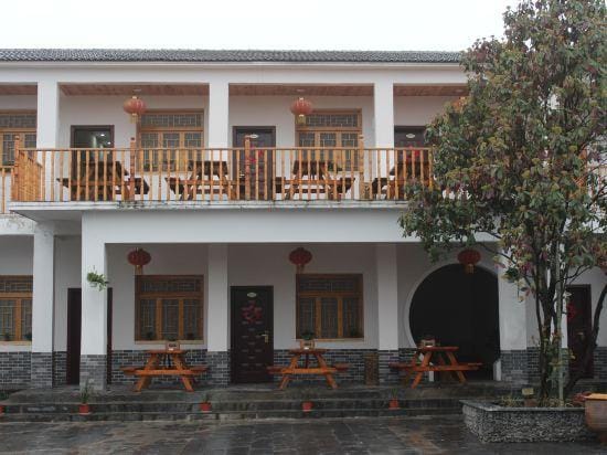 Jiuyue Villa Hotel in Jiangsu
