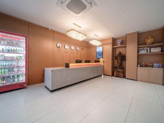 Rujia Ruibai Cloud Hotel (Lu'an Jin'an District Government Center Branch) Hotel in Jiangsu