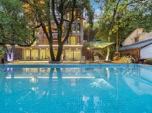 Yinlin · Moganshan Mid-Levels Beauty Hotel Hotel in Zhejiang