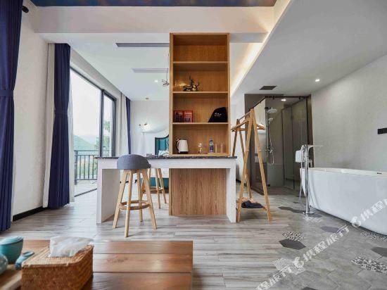 Moganshan Zhuohan Holiday Guesthouse Hotel in Zhejiang