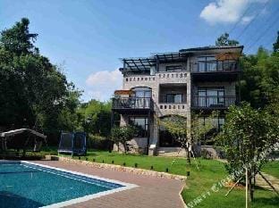 Moganshan Mu Xi Stone Color Homestay Hotel in Zhejiang