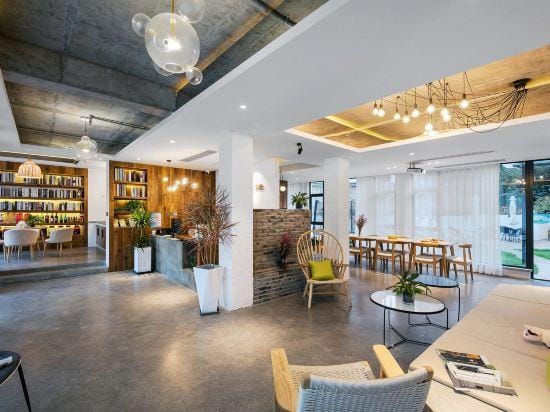 Zhuxin Yanchi Guesthouse Hotel in Zhejiang