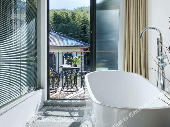 Zhuxin Yanchi Guesthouse Hotel in Zhejiang