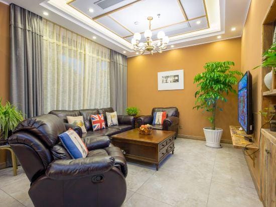 Qinyuan Shanju Private Garden Holiday Villa Hotel in Zhejiang