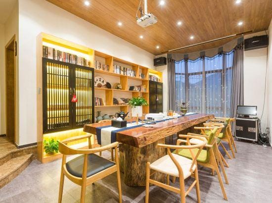 Mount Mogan Yuwo Mountains Villa Hotel in Zhejiang