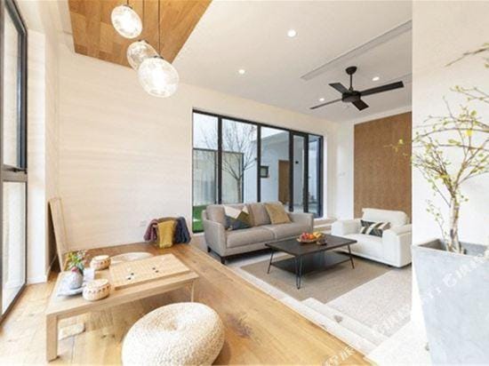 Listen to Jian · Moganshan Chun Mountain View B&B Hotel in Zhejiang